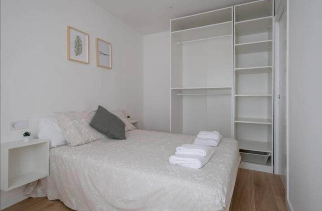 Apartment Close To The Beach Sant Adrià de Besòs Extérieur photo